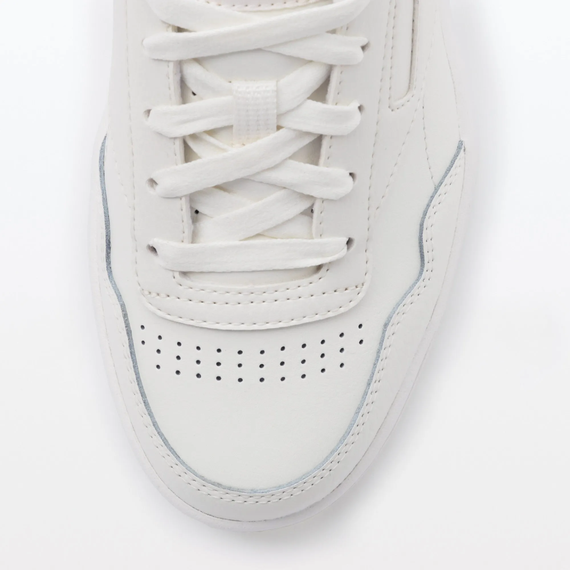 Court Sneakers