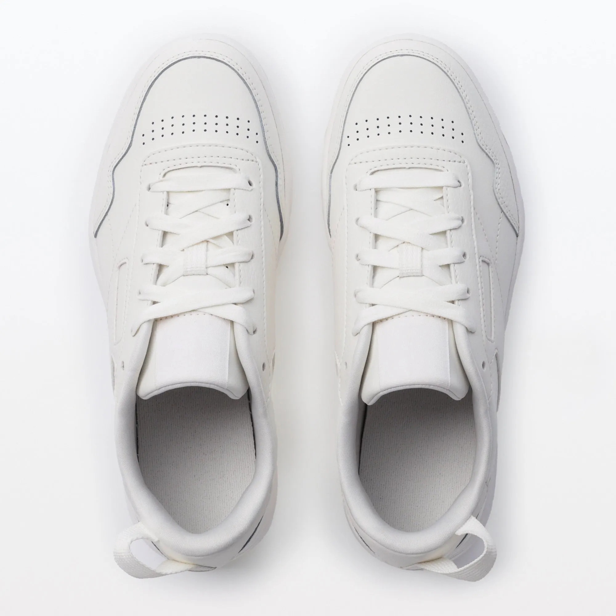 Court Sneakers