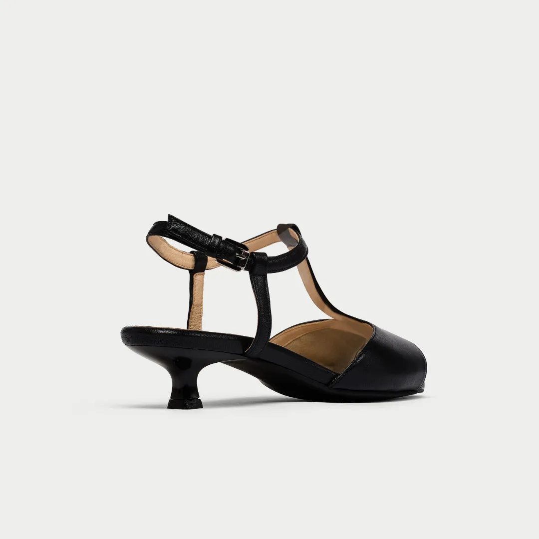 Edith - Black Leather