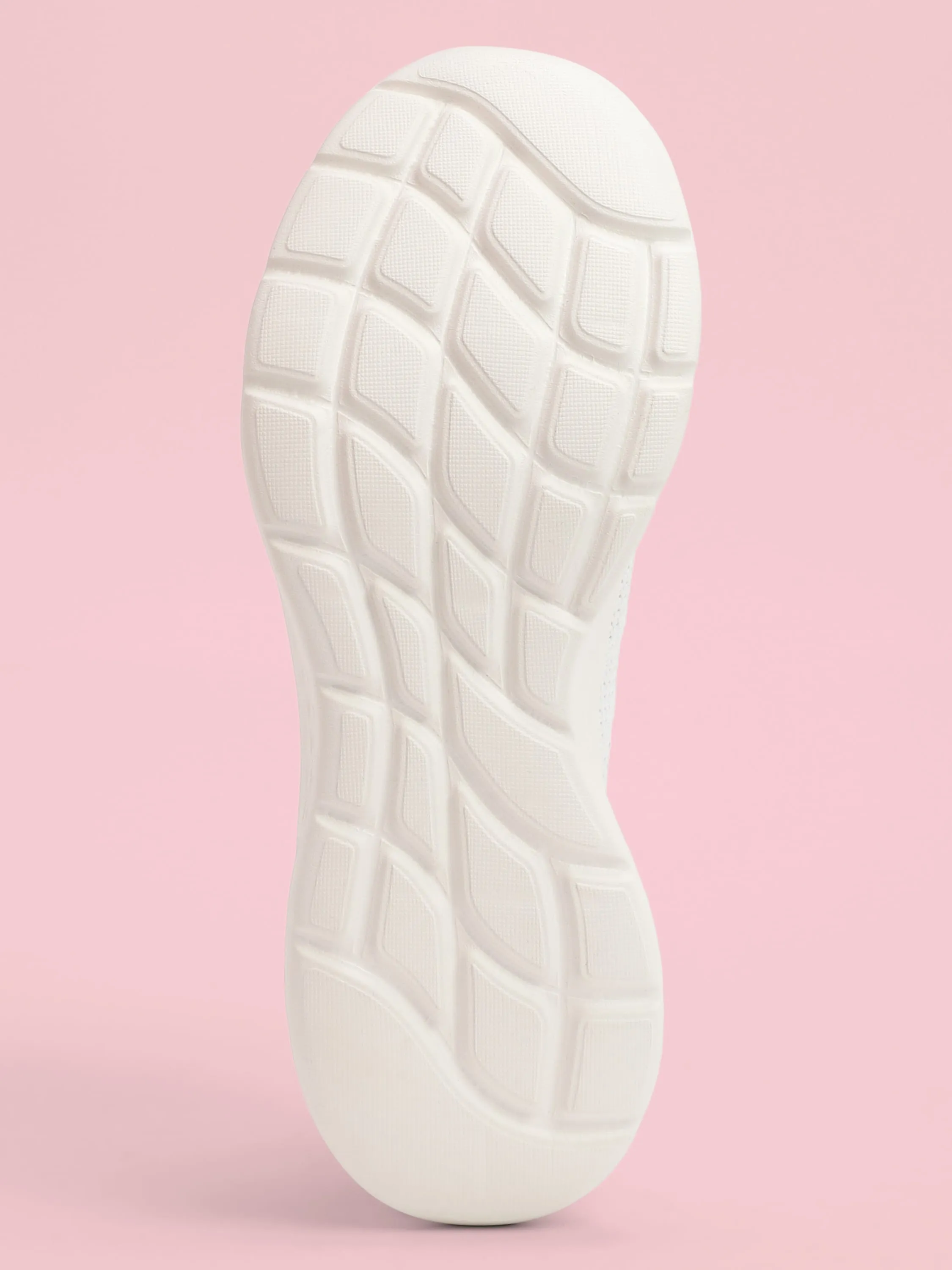 EZ  Fuzzy Women's Walking Shoes - White