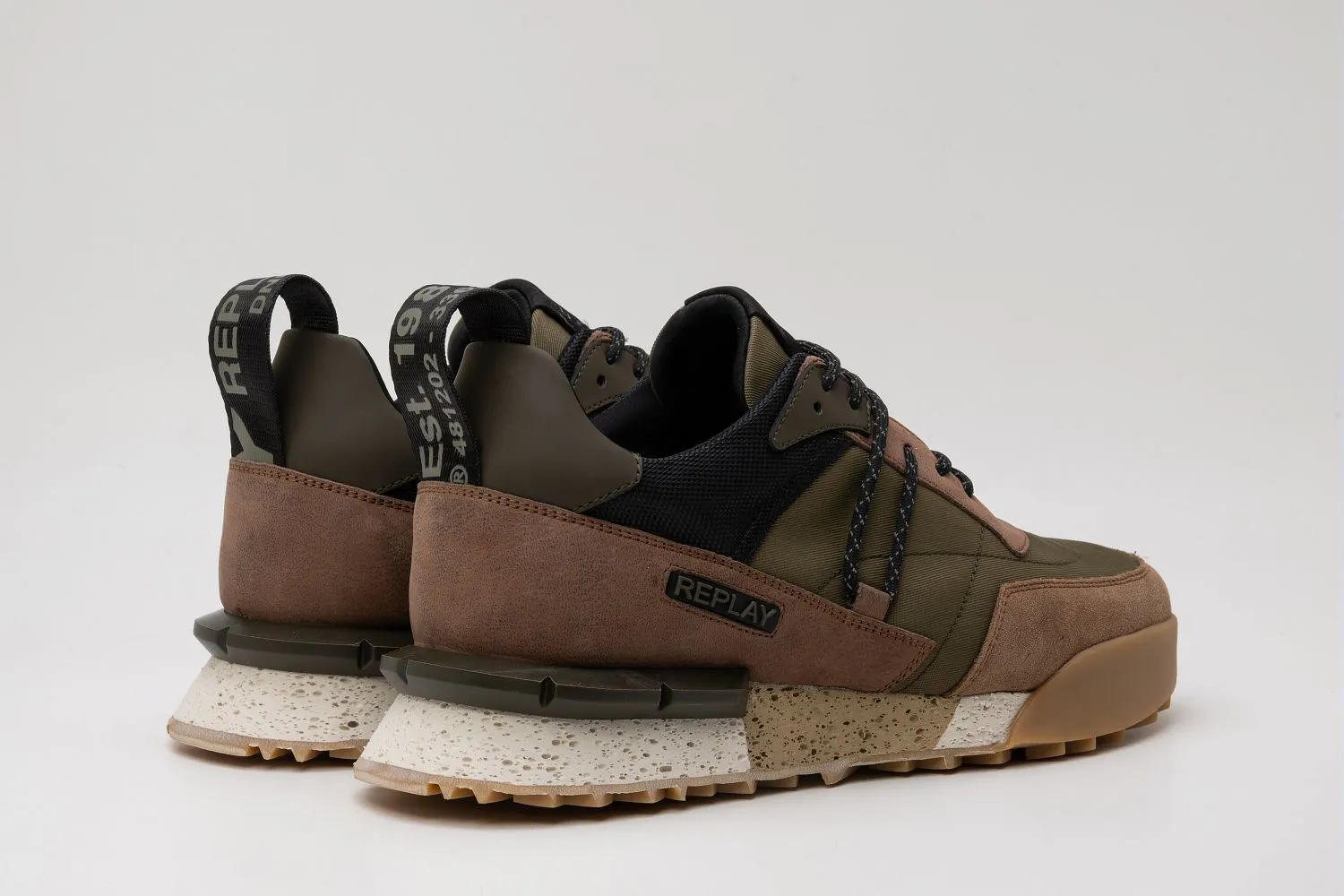 Field Jupiter X Sneaker*