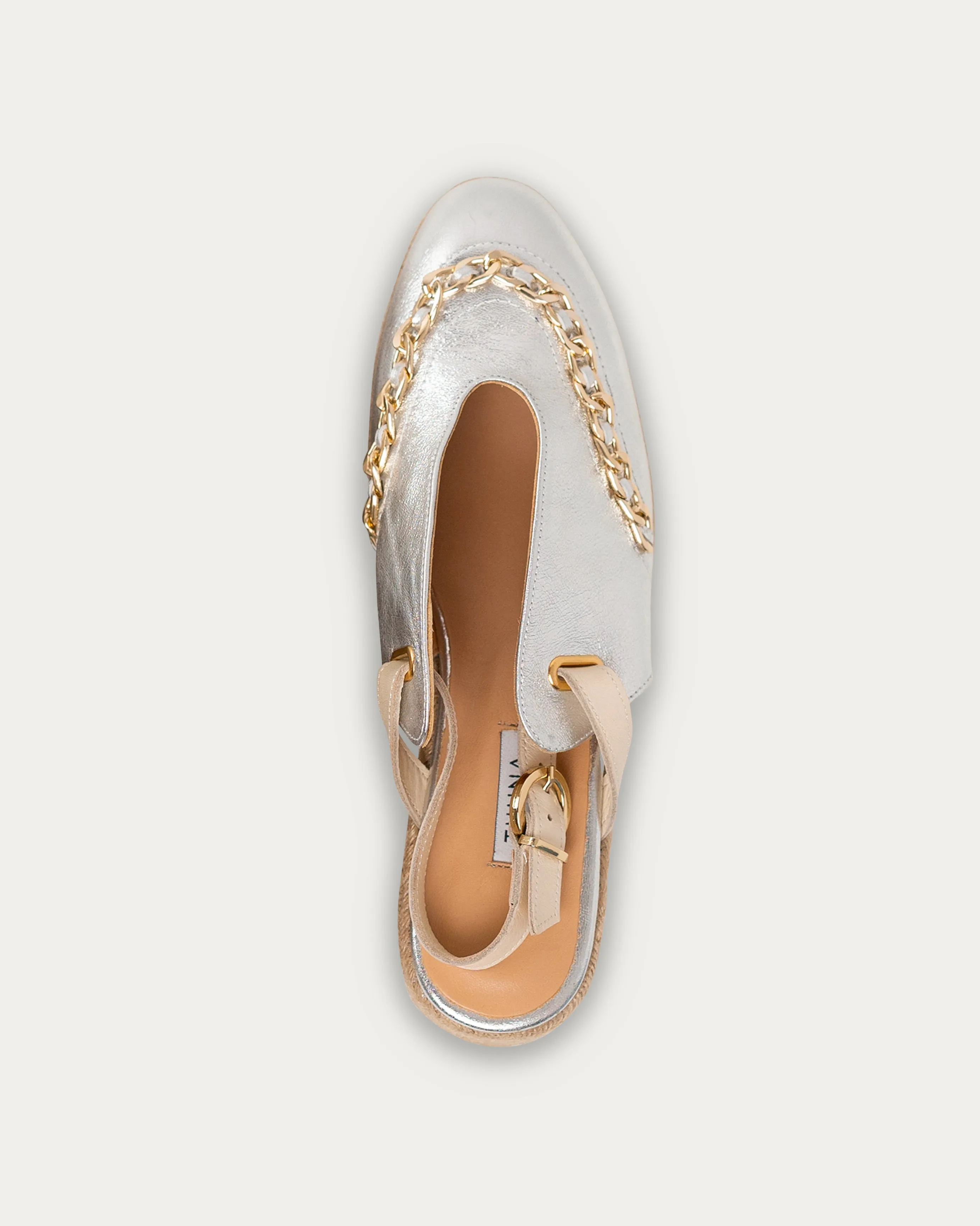 Fora silver platform
