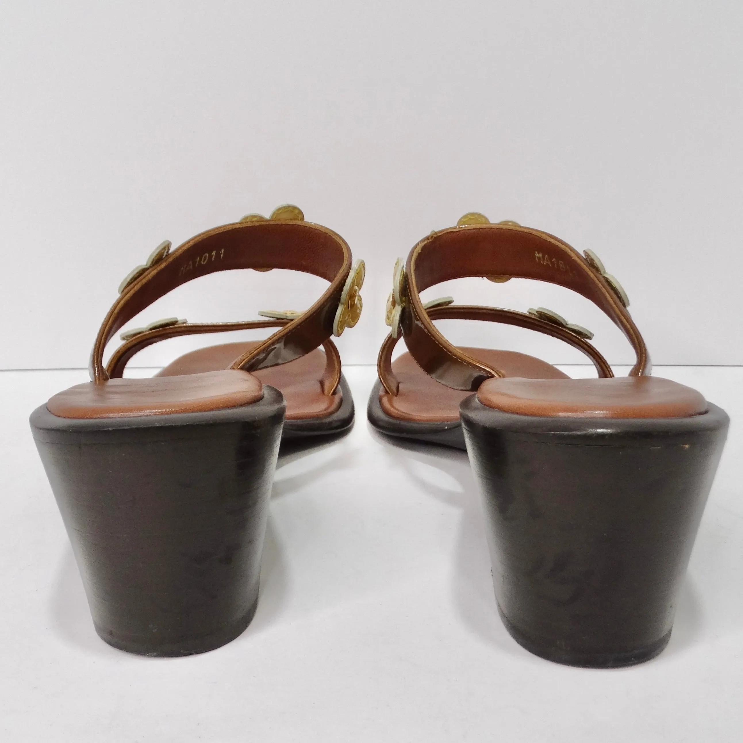 Louis Vuitton Patent Leather Flower Heels