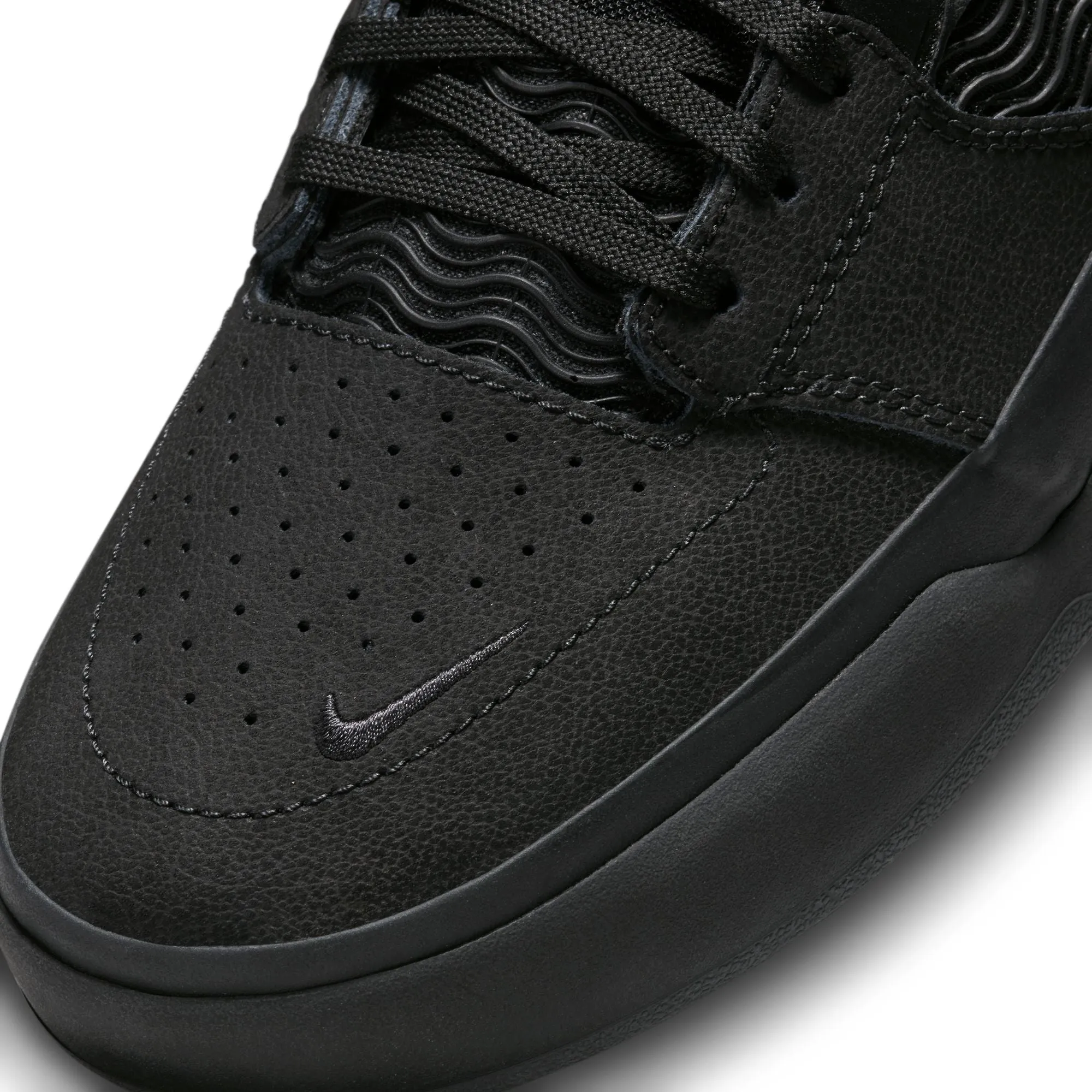 Nike SB Ishod PRM L (Black/Black-Black-Black)