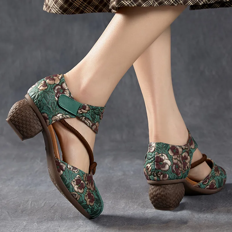 USS Shoes Amarantha Women's Sandals Summer Print