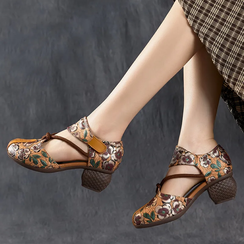 USS Shoes Amarantha Women's Sandals Summer Print