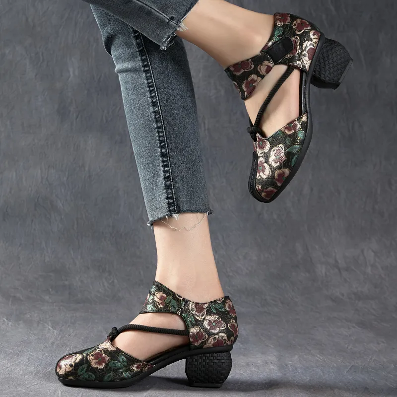 USS Shoes Amarantha Women's Sandals Summer Print