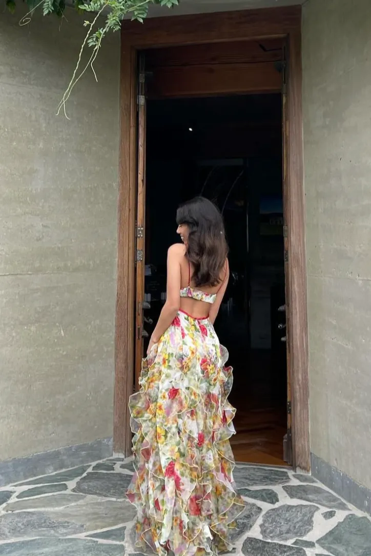 Vera ™ | Chiffon Floral Slit Maxi Dress